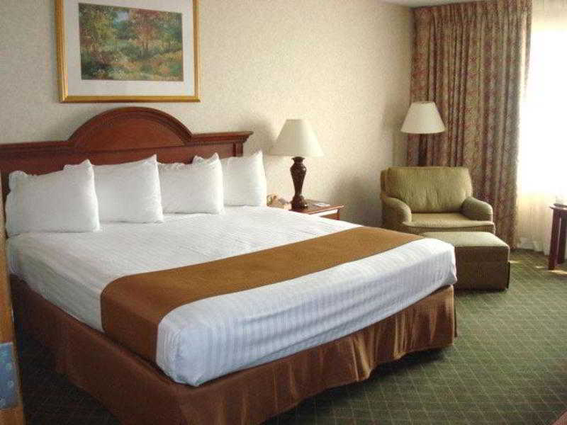 Best Western Gateway Adirondack Inn Ютика Номер фото