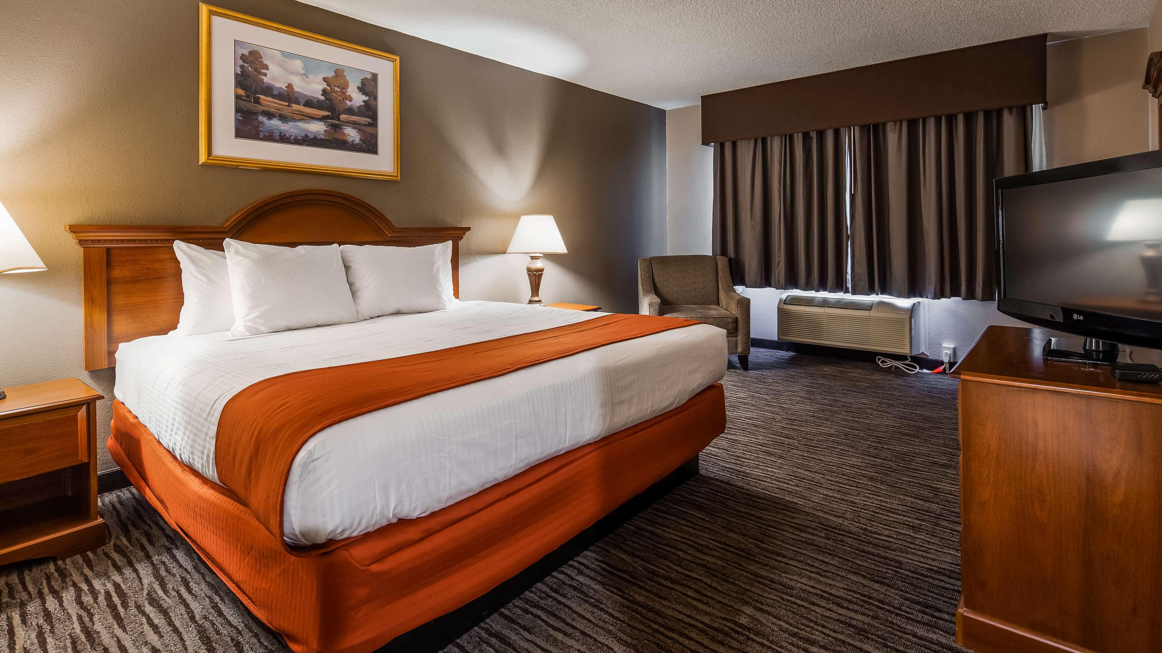 Best Western Gateway Adirondack Inn Ютика Экстерьер фото