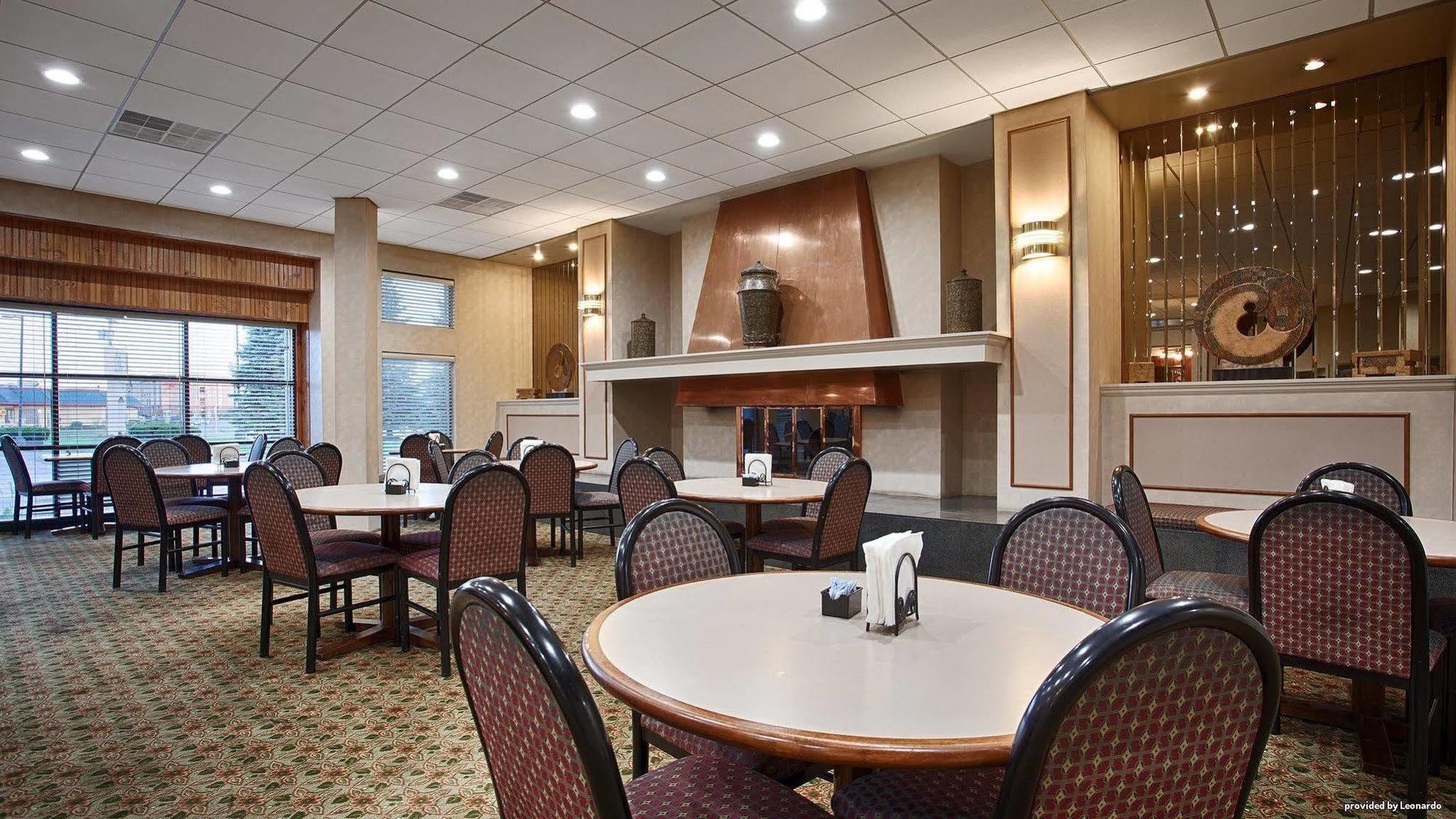Best Western Gateway Adirondack Inn Ютика Экстерьер фото