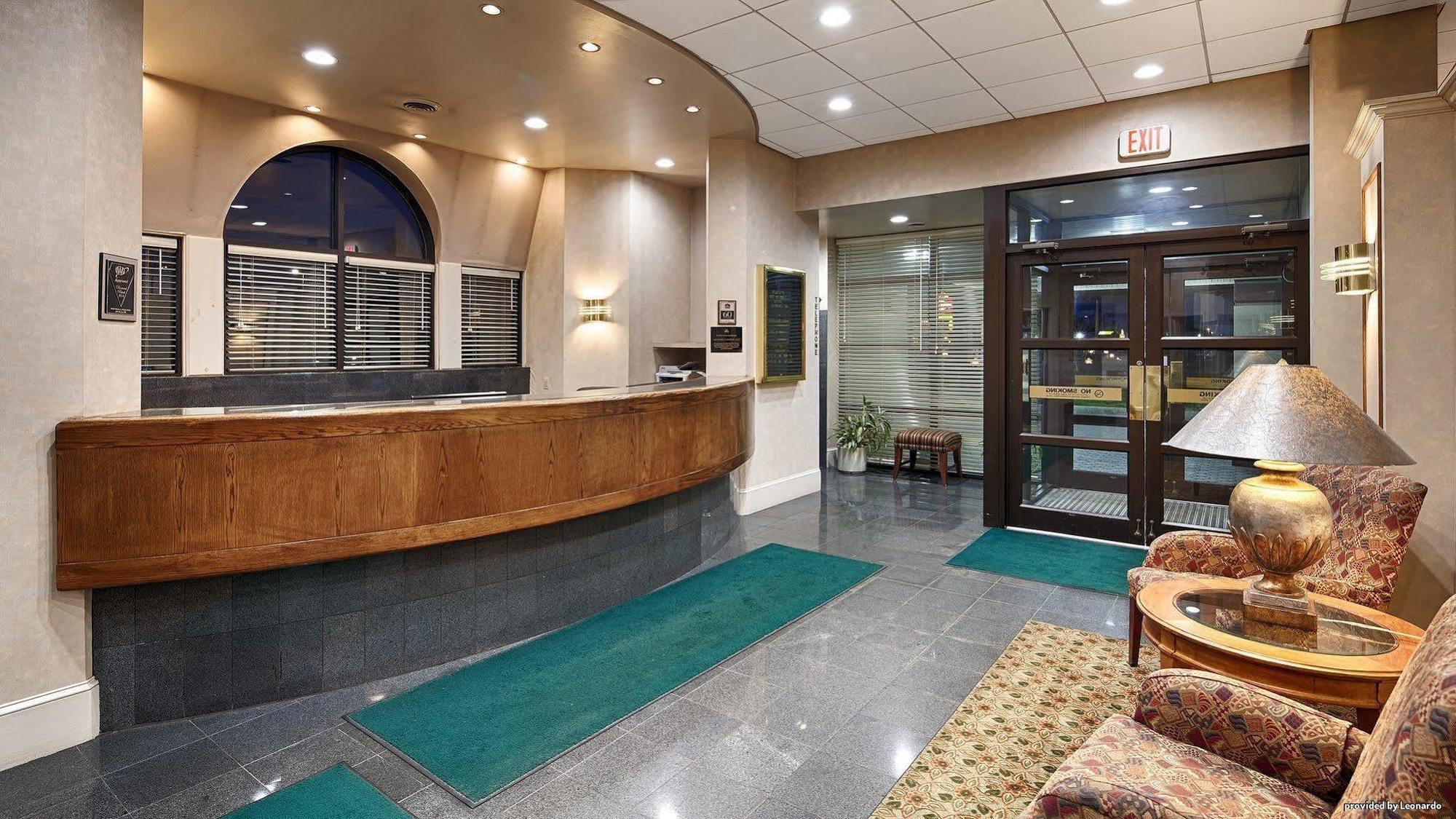 Best Western Gateway Adirondack Inn Ютика Экстерьер фото