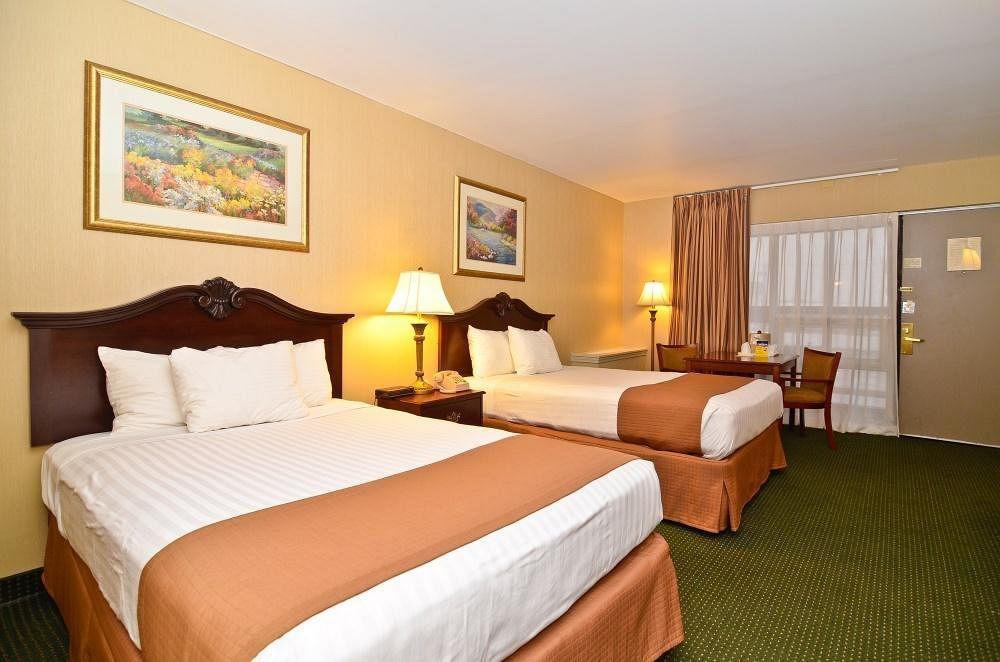 Best Western Gateway Adirondack Inn Ютика Номер фото